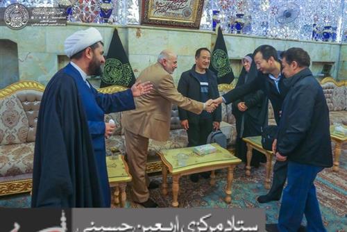 A Chinese Muslim Delegation Visited the Holy Shrine of Imam Ali(PBUH).