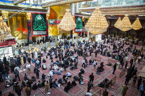  The al-Abbas(AS) Holy Shrine replaces the carpet of the holy sanctuary.