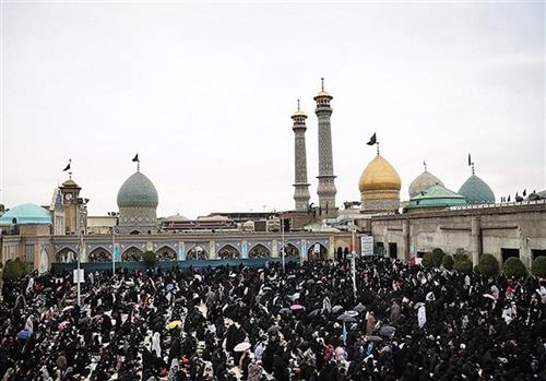 Huge Crowds of People Attend Procession in Tehran on Arbaeen.