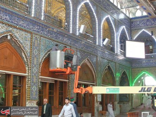 A permanent tender to serve the visitors of the shrine of Aba al-Fadl al-Abbas (peace be upon him).