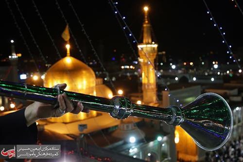Imam Reza’s (A.S.) Holy Shrine Replete with Happiness on Night of Fitr Feast.