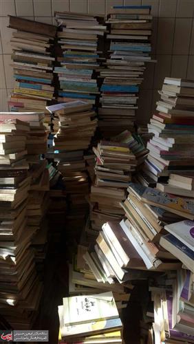 An Iraqi Professor gifted  his Books to the al-Rawdha al-Haidaryah Library.  
